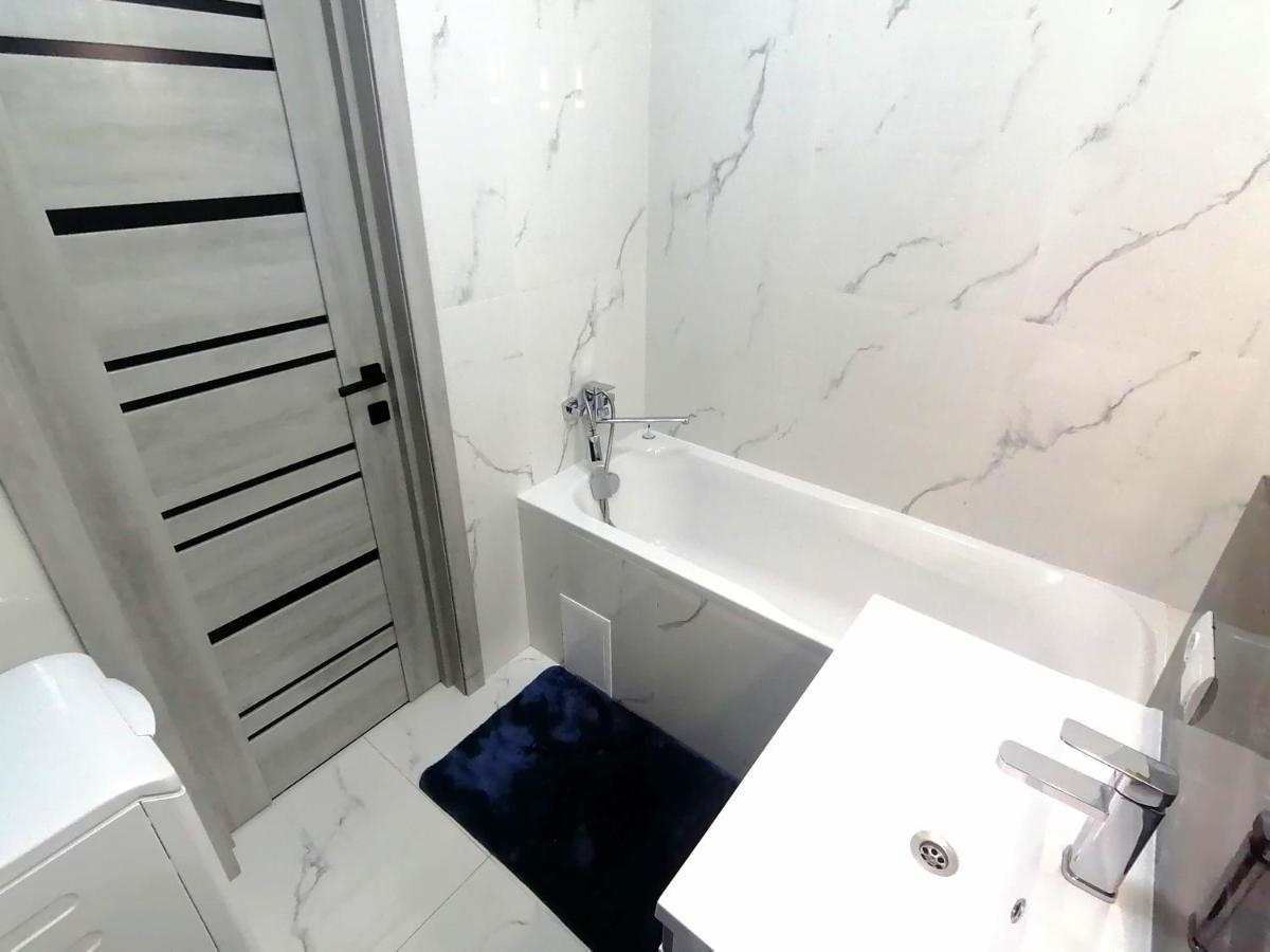 Apartament Новобудова Сам Центр Вул Шевченка 60 Оперний 10Хв Lwów Zewnętrze zdjęcie