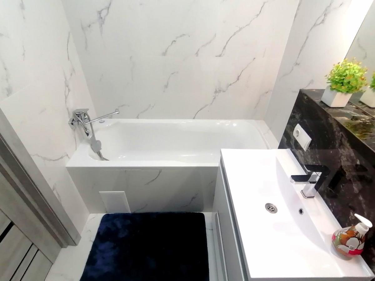 Apartament Новобудова Сам Центр Вул Шевченка 60 Оперний 10Хв Lwów Zewnętrze zdjęcie